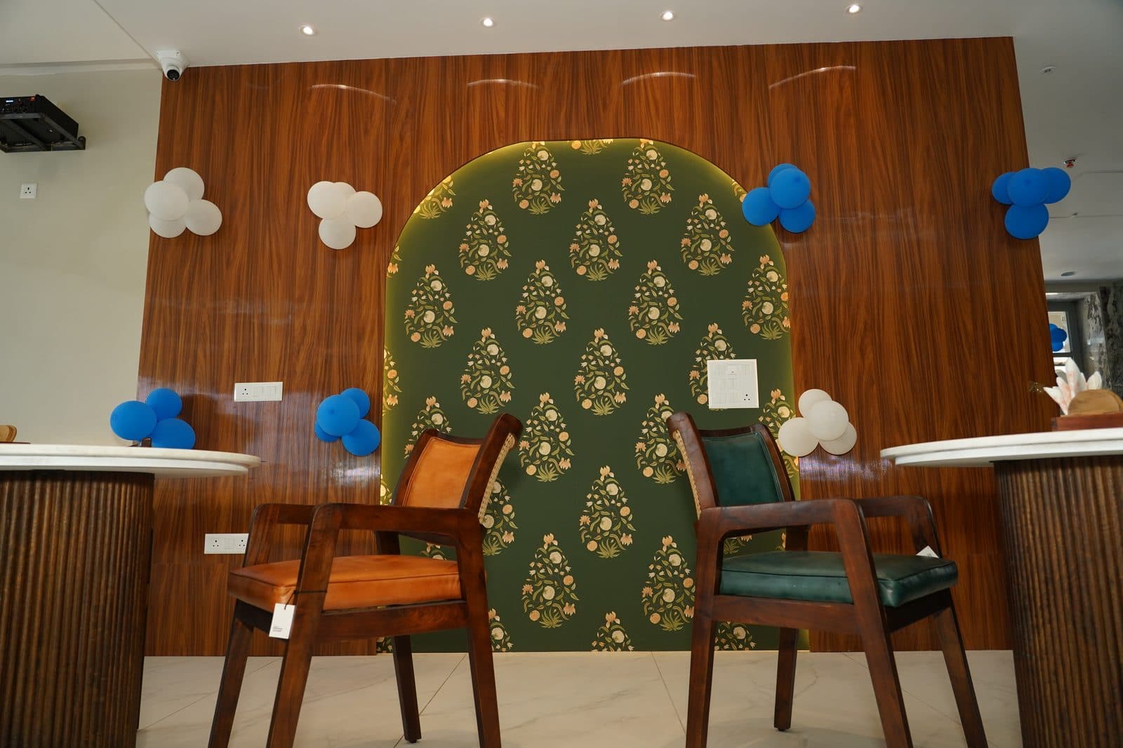 Haldi restaurant seating